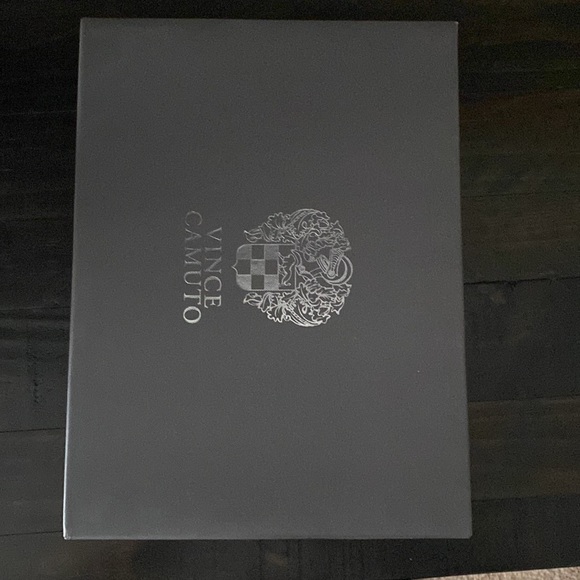 Shoes - Picture 3 of 3